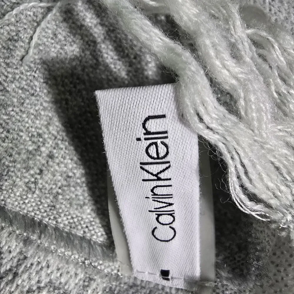 Calvin Klein Light Gray Textured Scarf